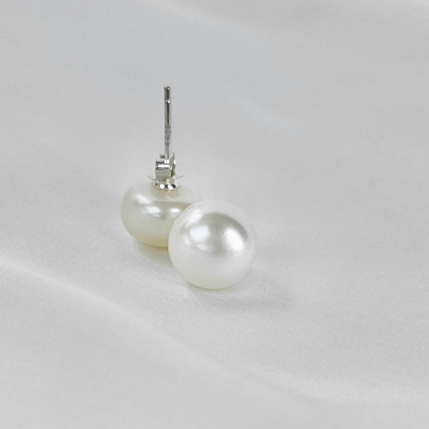 Harmony Pearl Studs
