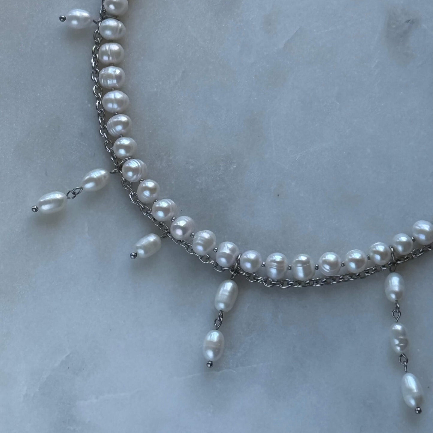 Pearlescent Grace Choker