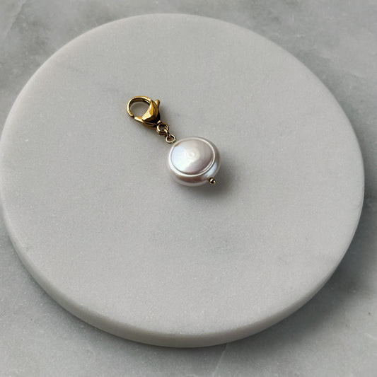 Round Pearl Gold Carabiner