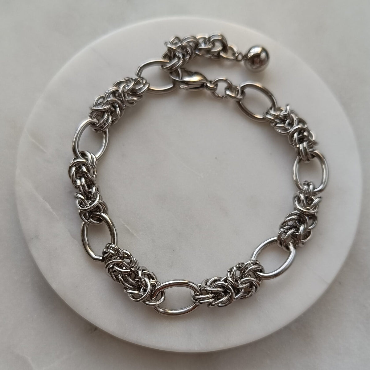 Titan Knot Bracelet