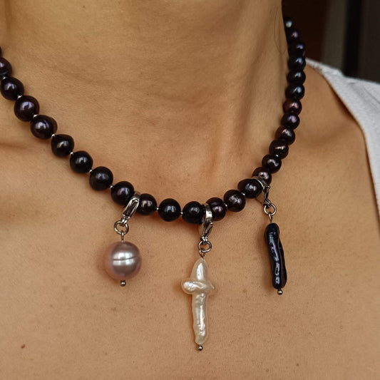 Versa Pearl Necklace