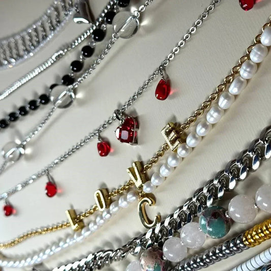 Metal Mélange: The Art of Blending Jewelry Tones for Impact