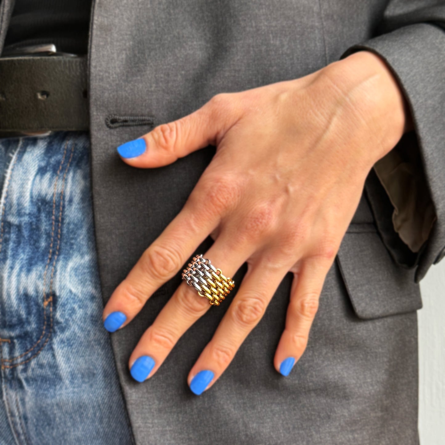 Bicolor Chainmail Ring