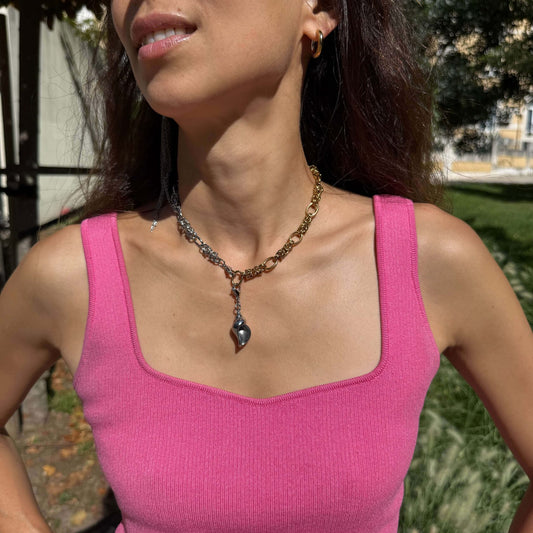 Bicolor Shell Necklace