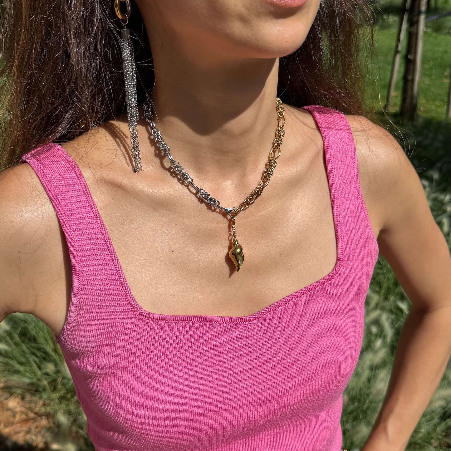 Bicolor Shell Necklace