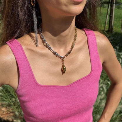 Bicolor Shell Necklace