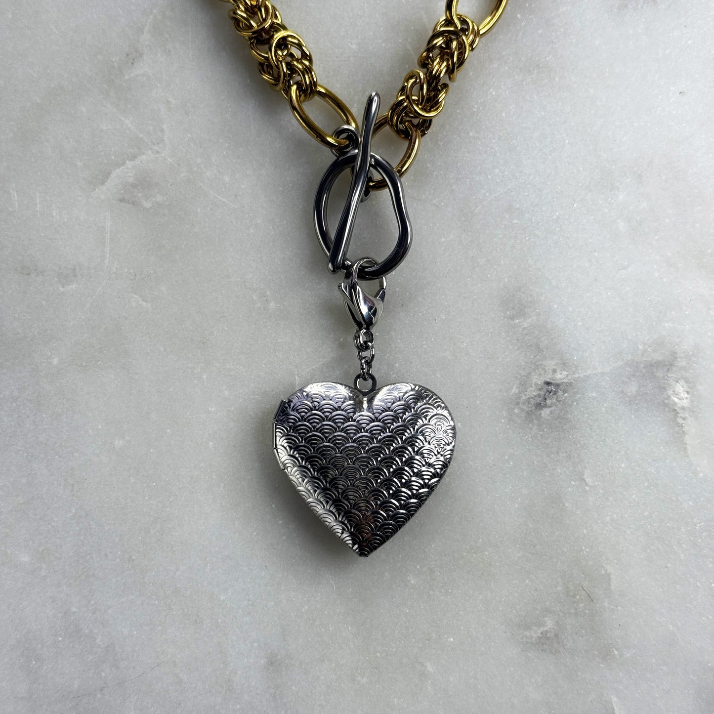 Bicolor Necklace With A Medallion In Silver