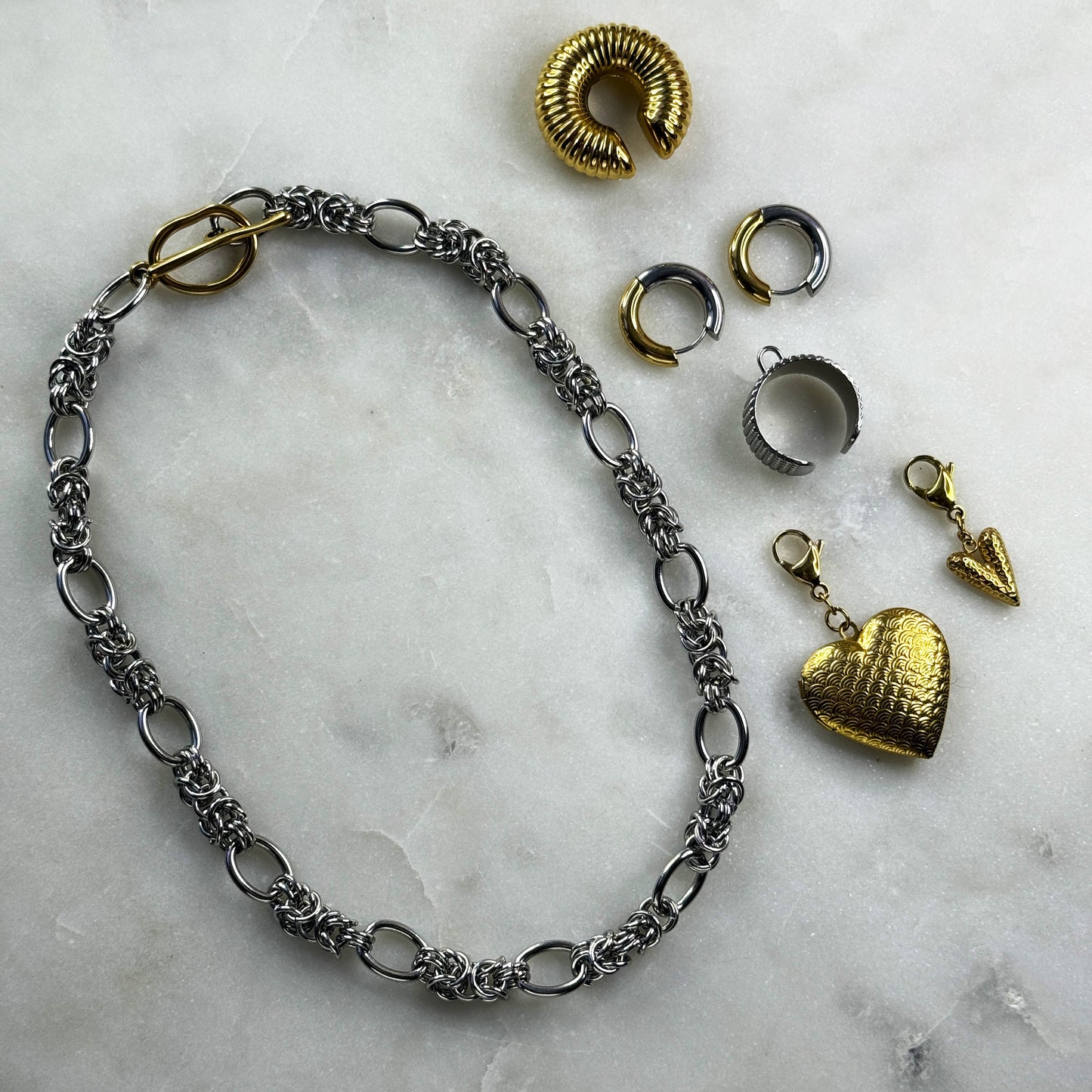 Bicolor Set - Medallion In Gold