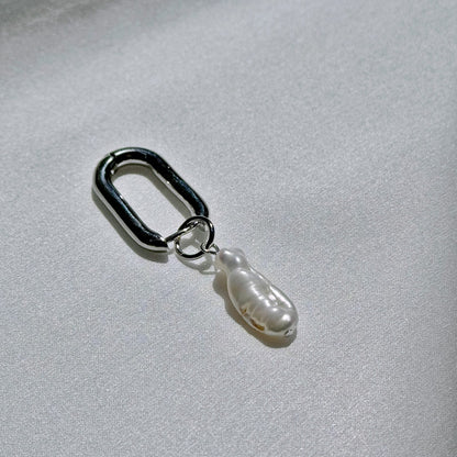 Biwa Elegance Charm