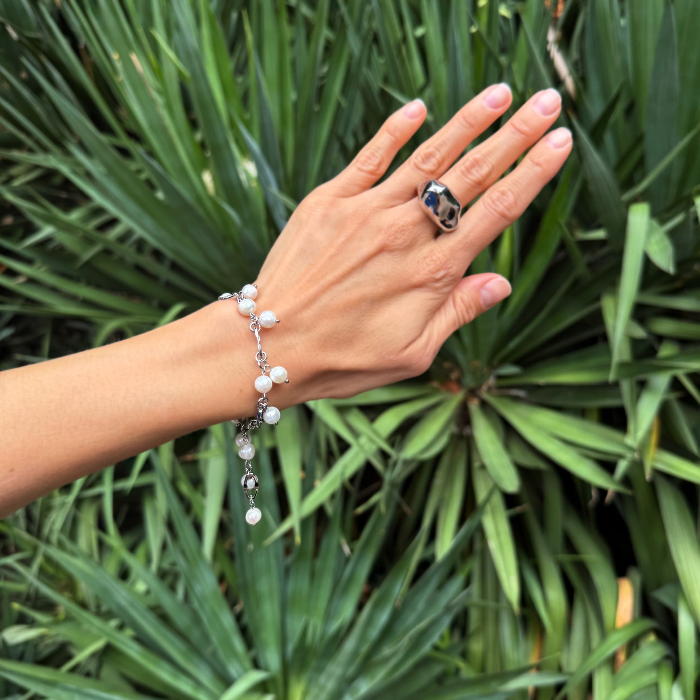 Bracelet With Berries From White Pearl