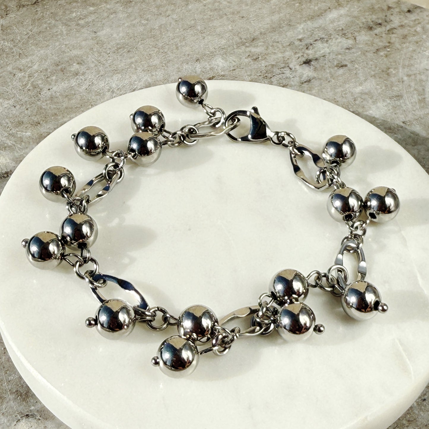 Bracelet With Steel Berries