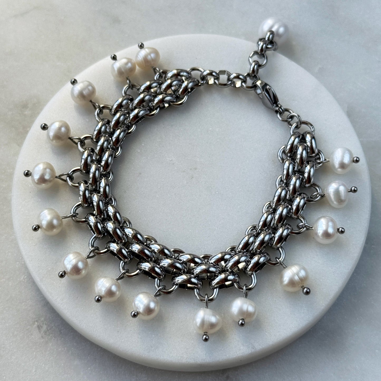 Bracelet With White Pearls
