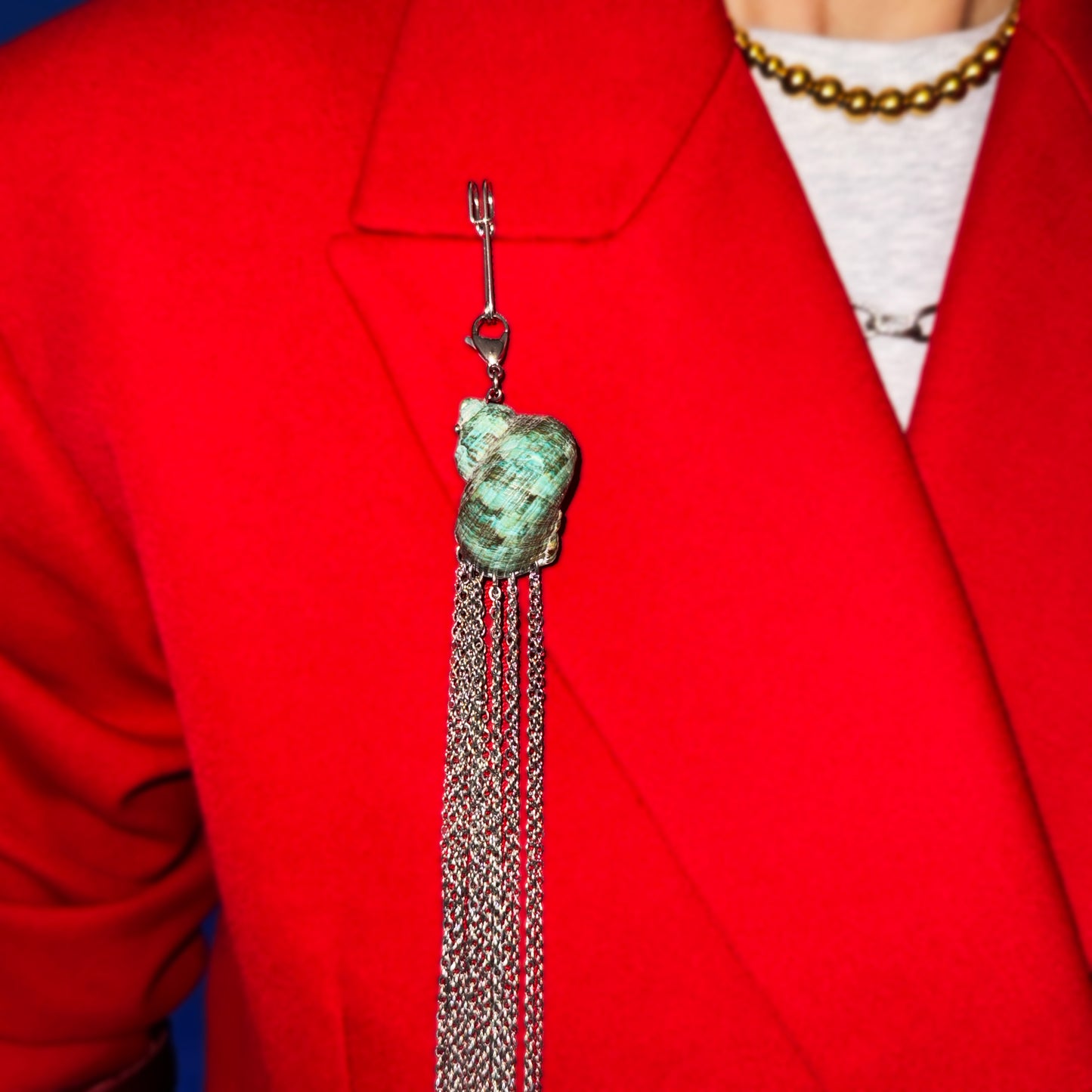 Brooch - Green Shell With Fringe