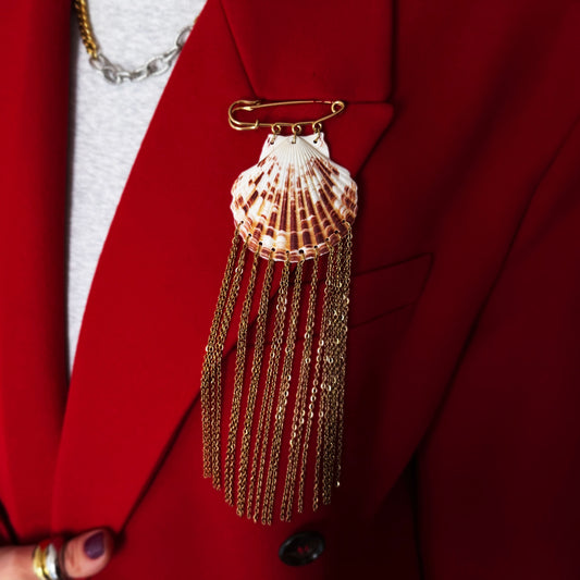 Brooch - Scallop Shell With Gold Fringe