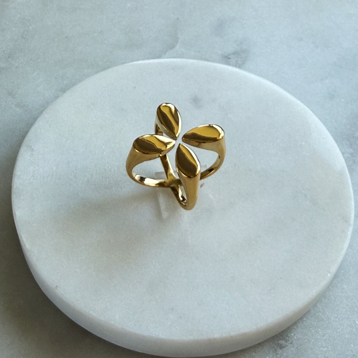 Gold Clover Ring