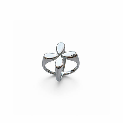 Gold Clover Ring
