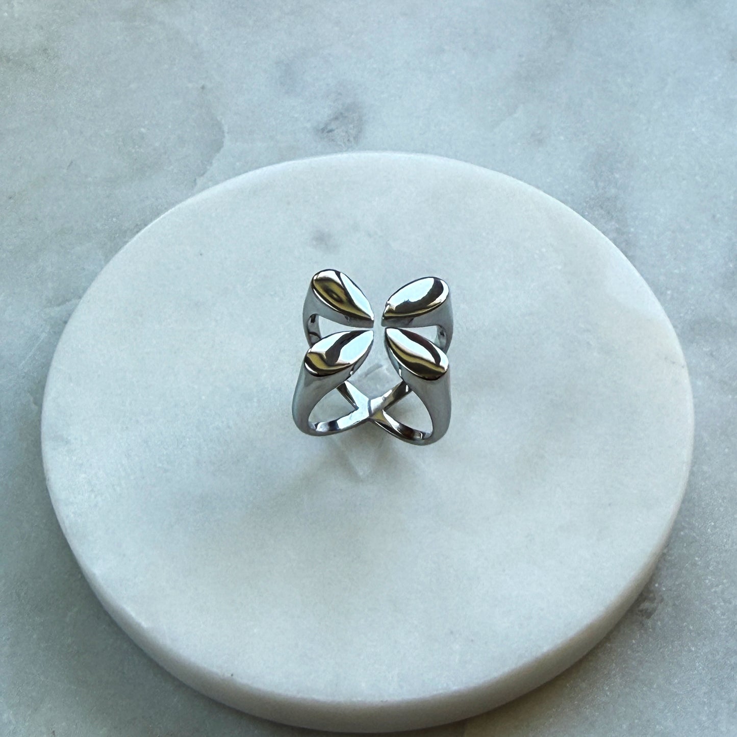 Gold Clover Ring
