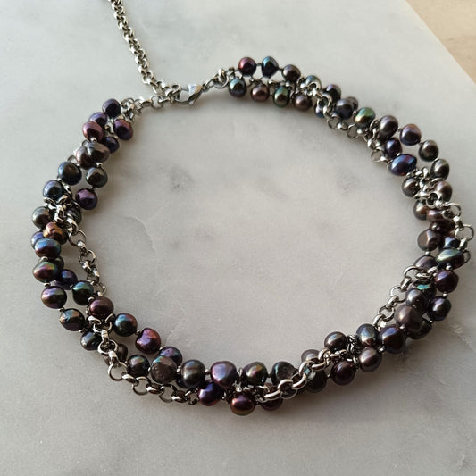 Eclipse Pearl Necklace