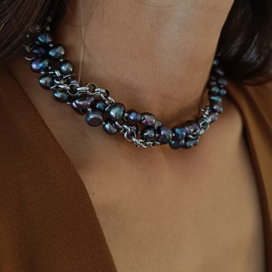 Eclipse Pearl Necklace