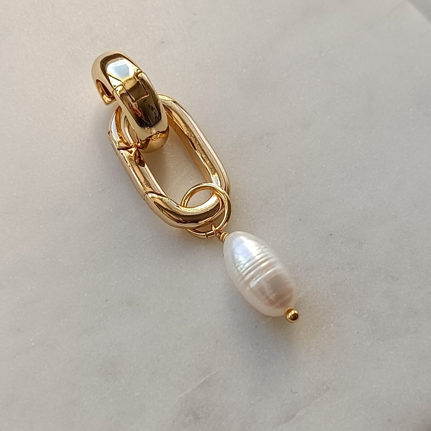 Golden Link Connector