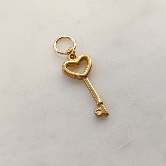 Lustrous Lock Key