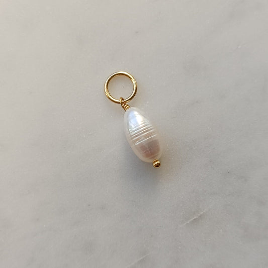 Lustrous Pearl Drop