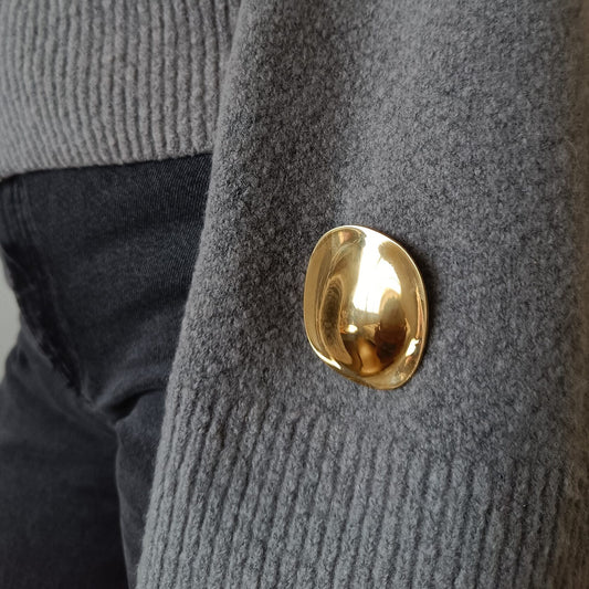 Sleek Steel Brooch Gold