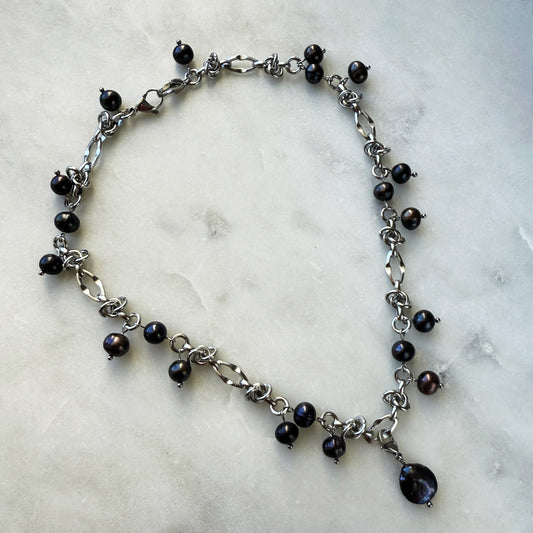Necklace Berries From Black Pearl