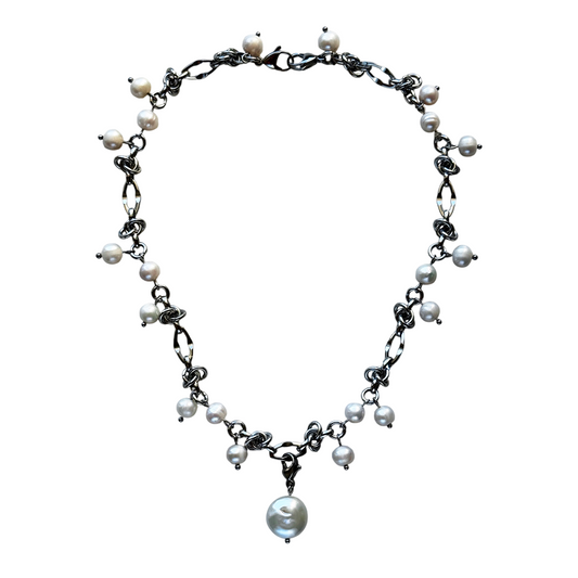 Necklace Berries From White Pearl