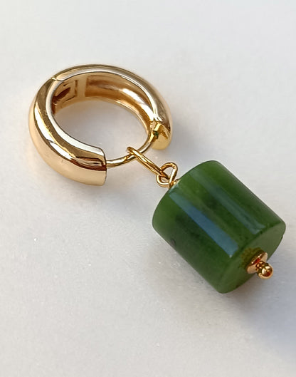 Nefrite Pillar of Serenity Charm