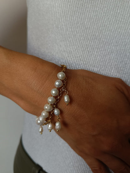 Pearl Cascade Bracelet
