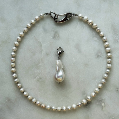 Pearl Choker with Removable Pendant