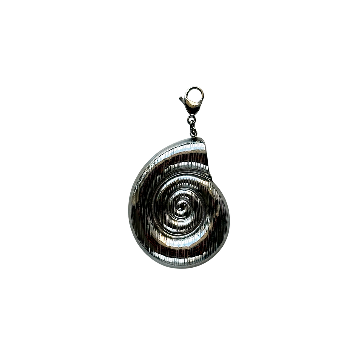 Pendant With Carabiner - Silver Shell Round
