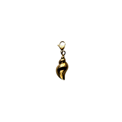 Pendant With Silver Shell