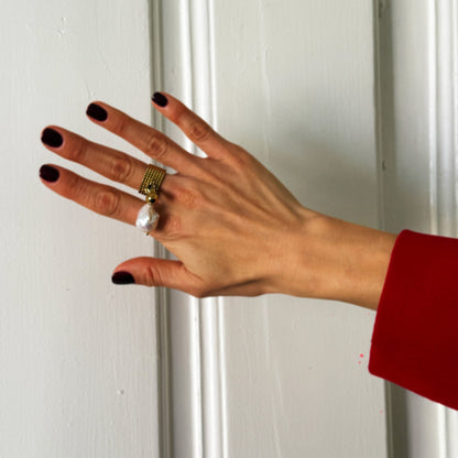 Ring Base For Transformers - Gold with Rows of Dots