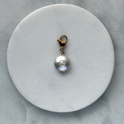 Round Pearl Gold Carabiner