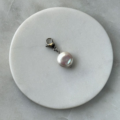 Round White Pearl
