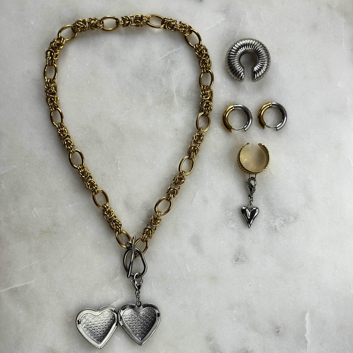 Set - A Medallion In Silver