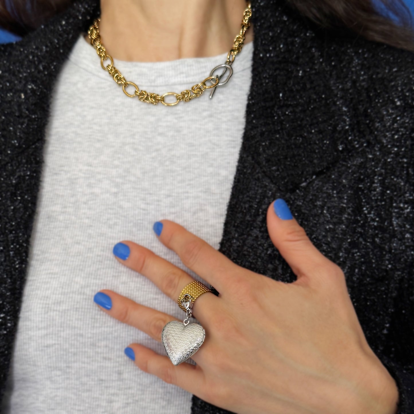 Set - A Medallion In Silver