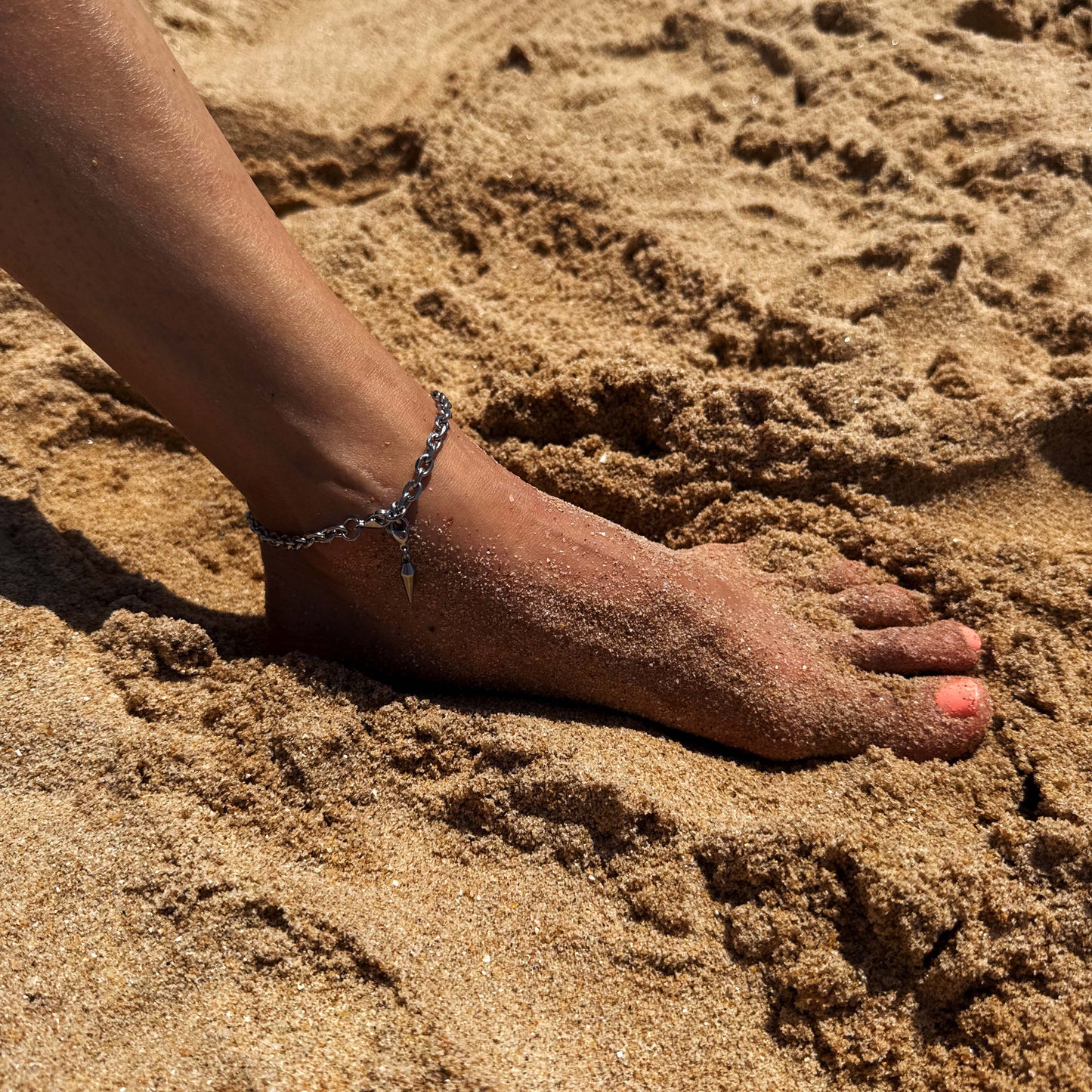 Gold Spiked Pendant Anklets