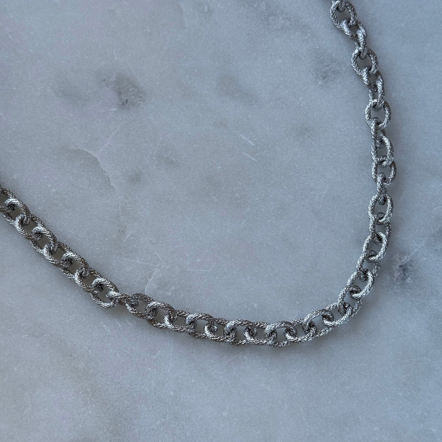 Steel Loop Transformer Chain