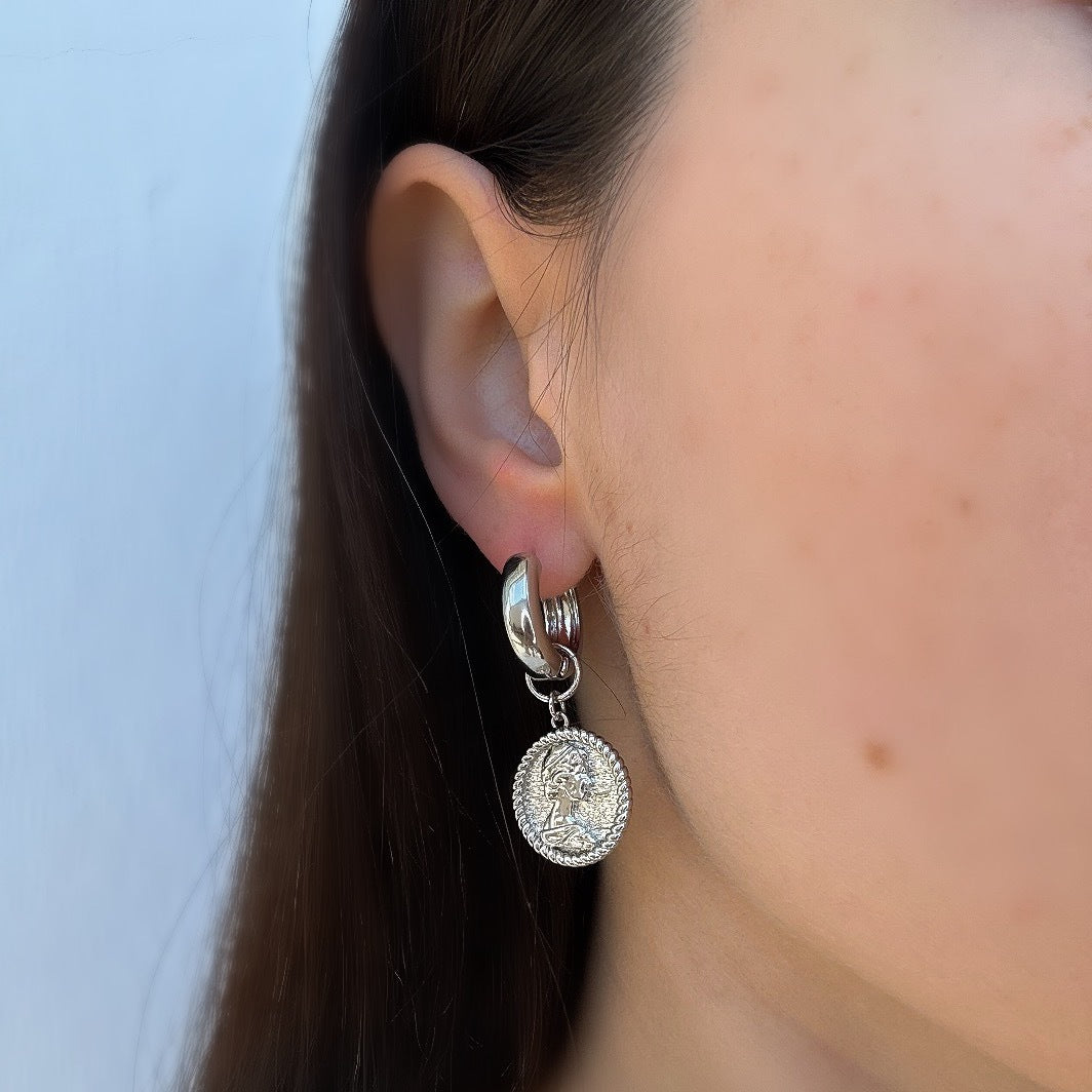 Vintage Treasure Medallion