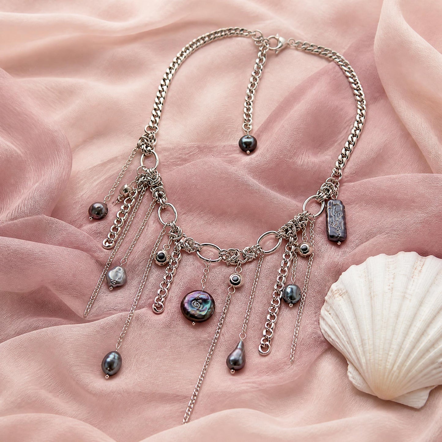 Black Pearl Fringe Necklace